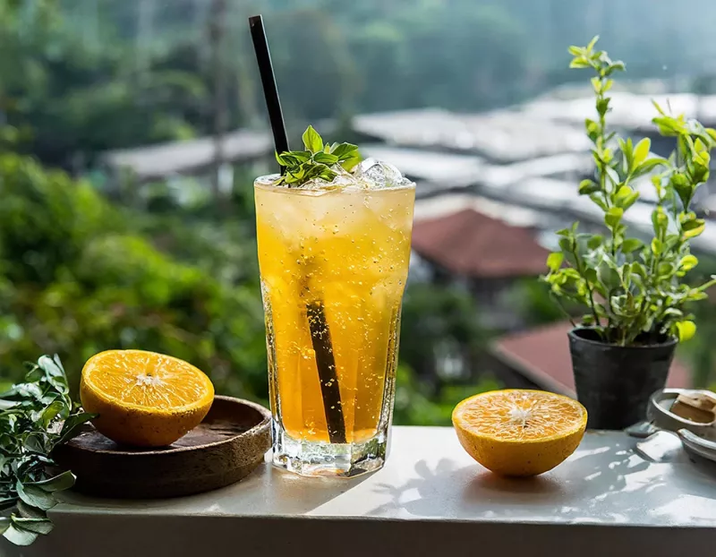 Cocktail orange